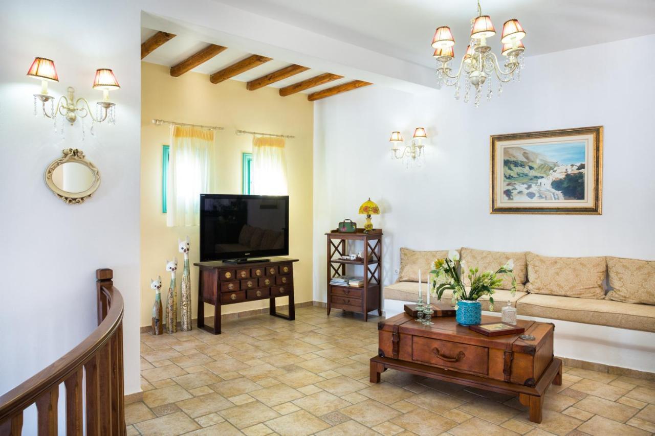 Aria Boutique Hotel Folégandros 외부 사진